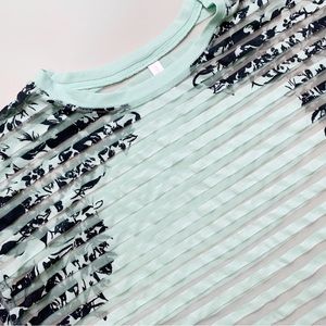 Women's Cropped sheer shirt